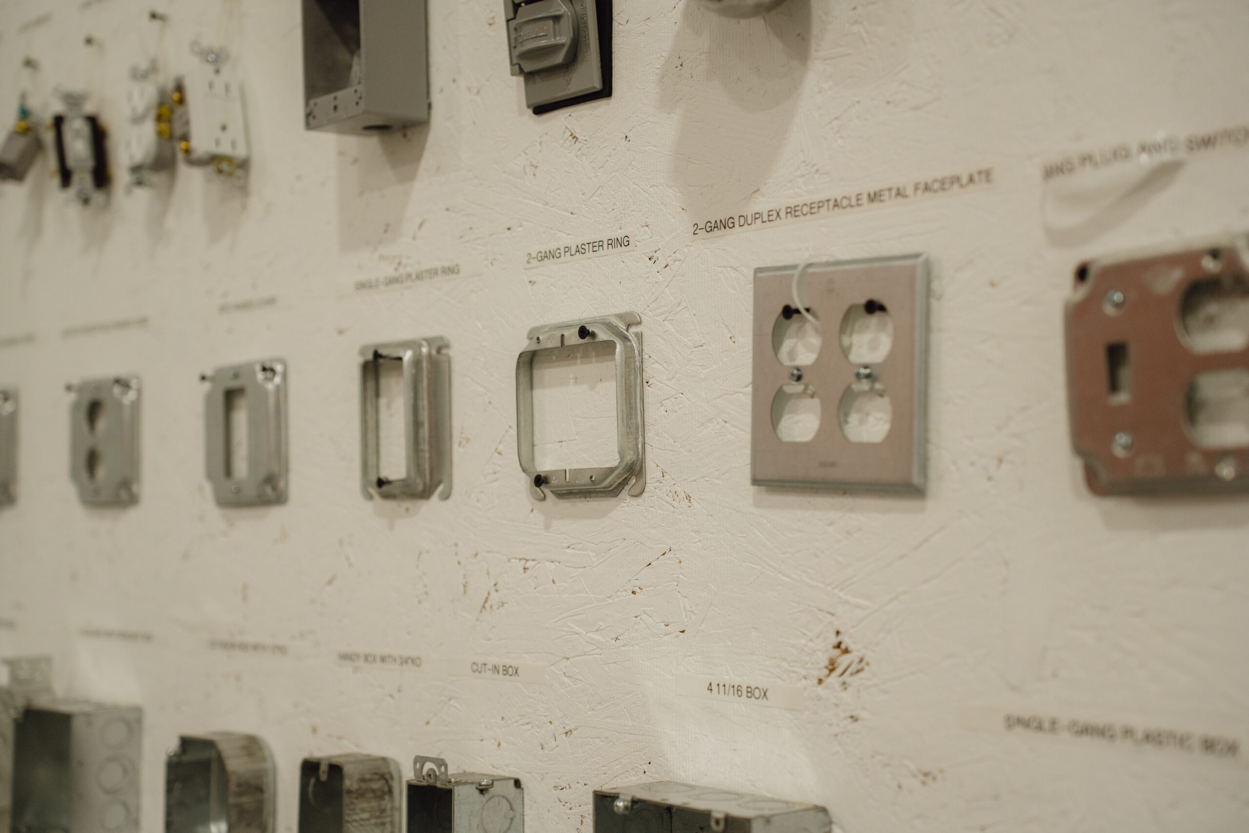 Electrical receptacle and identification board in San Antonio lab